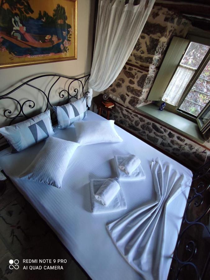 Bayiri Petit Pension Litochoron Bagian luar foto