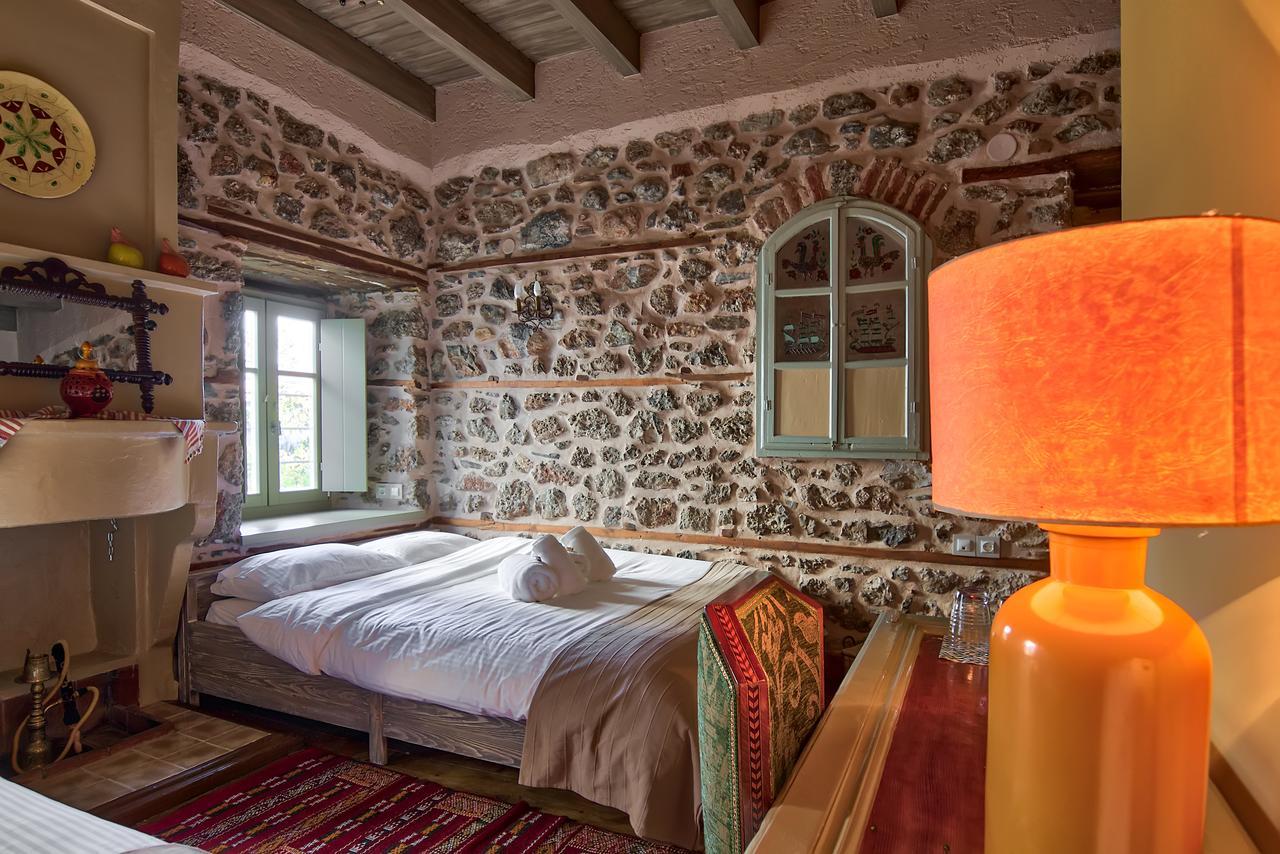 Bayiri Petit Pension Litochoron Bagian luar foto